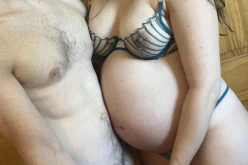 Alors qu'elle attire toute l'attention