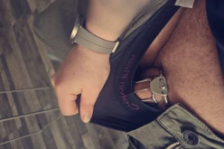 N'est-elle pas belle avec cette petite cage ?